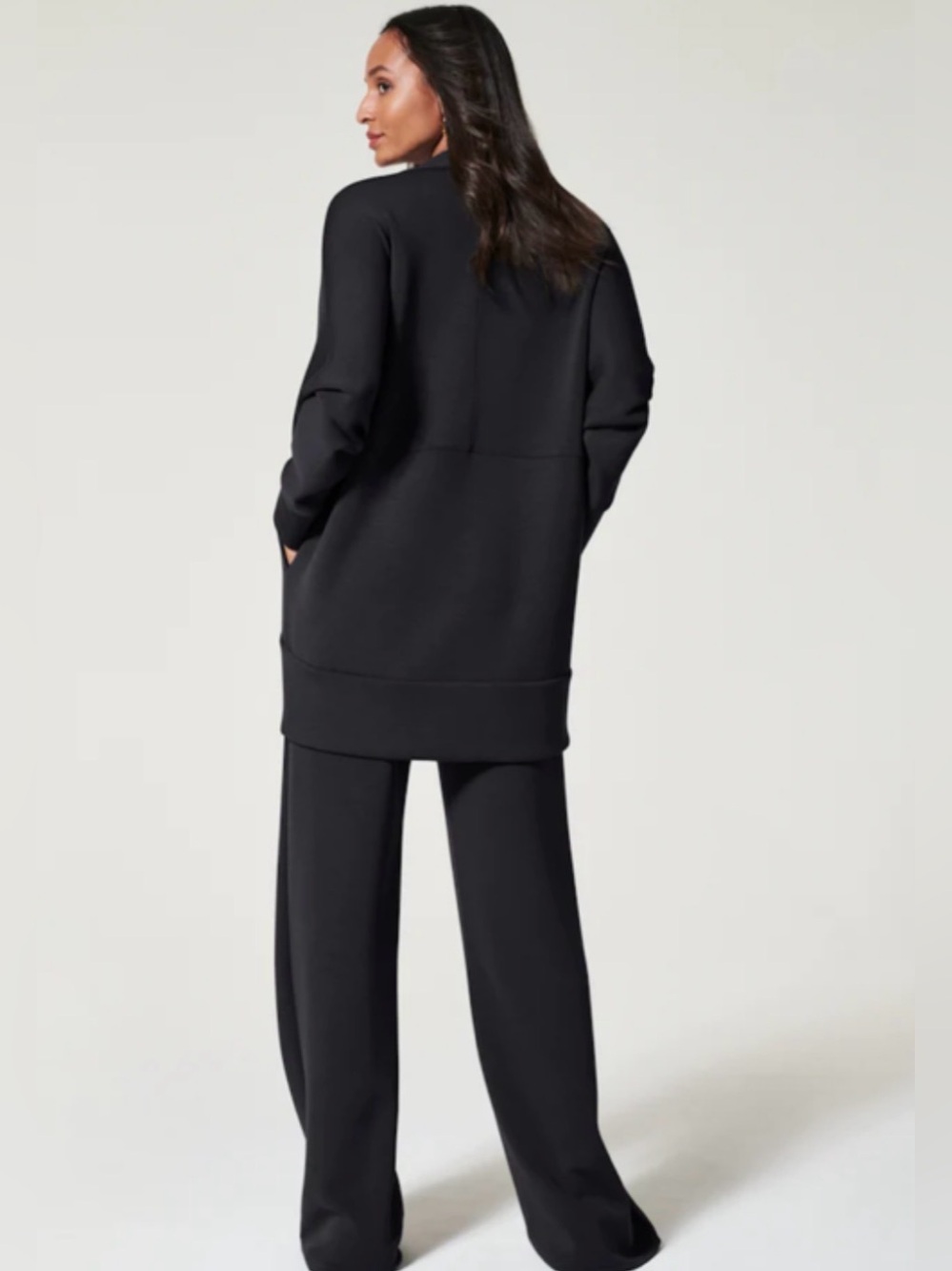 Spanx AirEssentials Cocoon Cardigan in Black in Size XL/ 1X - Picture 4 of 10